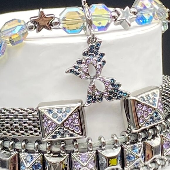 Winged Moonlight ST88745 Halloween Stack 2025 Butterfly Masquerade Mask - Picture 1 of 4